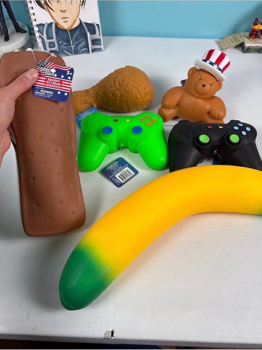Squeezy squishy bundle viral TikTok fidget
